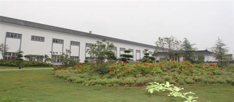 富平春酒業公司生產區一角